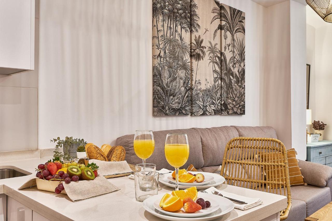 Sunset Apartment - City Center มาลากา ภายนอก รูปภาพ