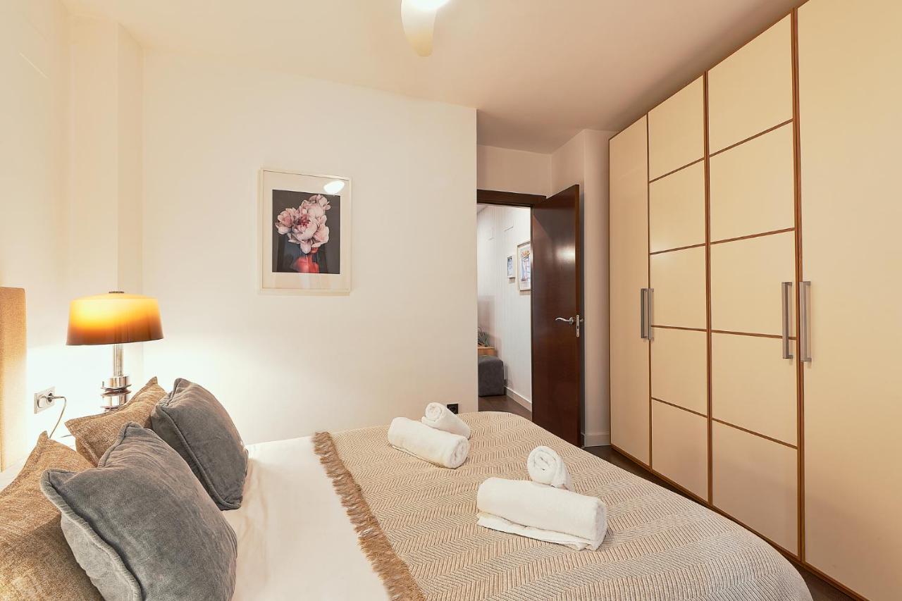 Sunset Apartment - City Center มาลากา ภายนอก รูปภาพ